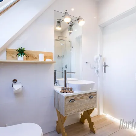 Aparthotel Zakopianska 4*