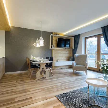 Zakopianska Aparthotel 4*