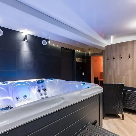 Zakopianska מלון דירות זקופאנה