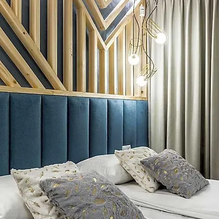 Aparthotel Zakopianska 4*