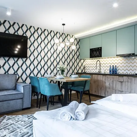 Zakopianska 4*