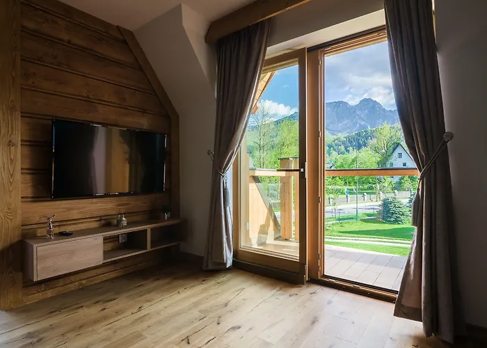Zakopianska 4*